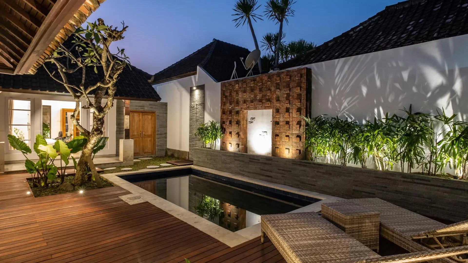 2 Bedroom Villa Private Pool And Bbq Σεμινιάκ