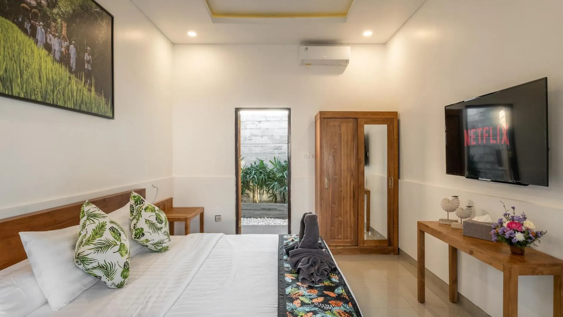 2 Bedroom Villa Private Pool And Bbq סמיניאק