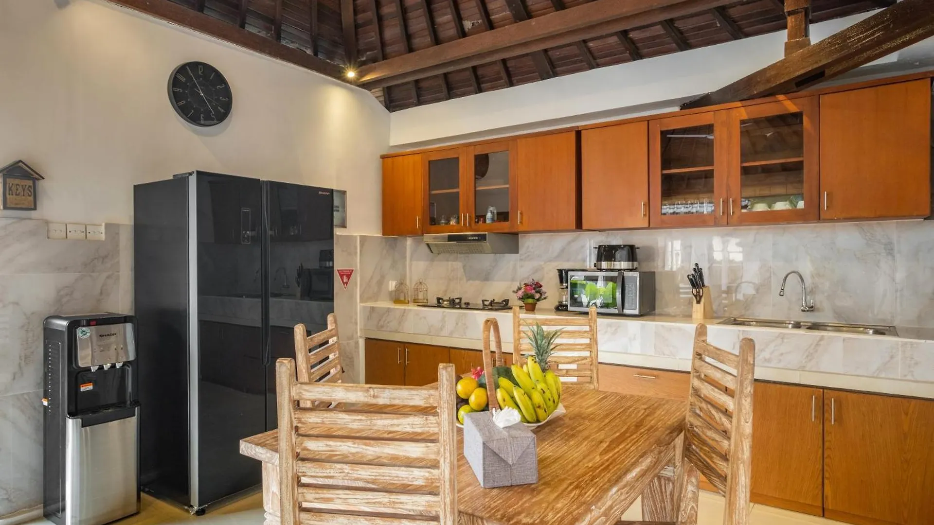 2 Bedroom Villa Private Pool And Bbq סמיניאק 0*,  אינדונזיה
